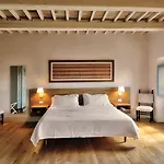Castello Di Hotel