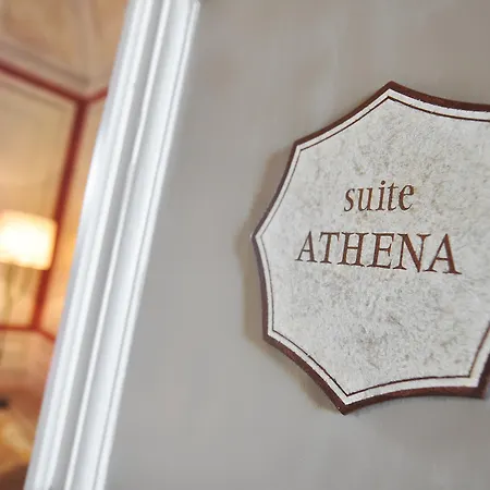 Castello Di Szálloda