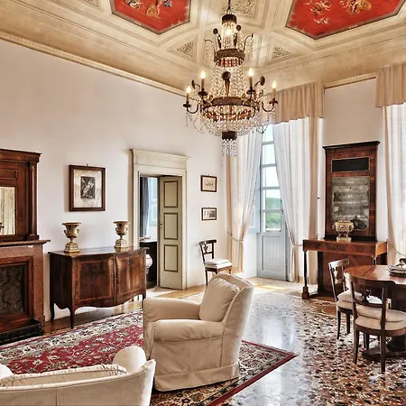 Hotel Castello Di 4*