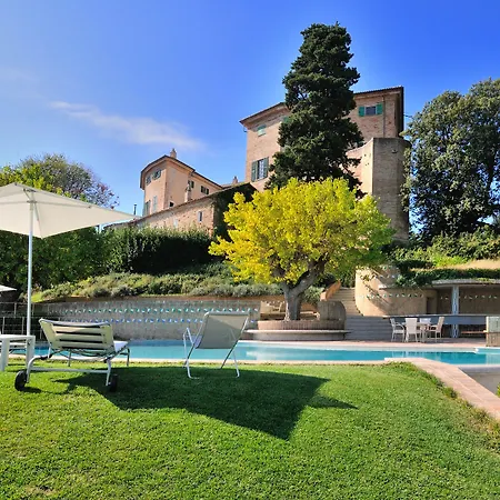 Castello Di Hotel 4*