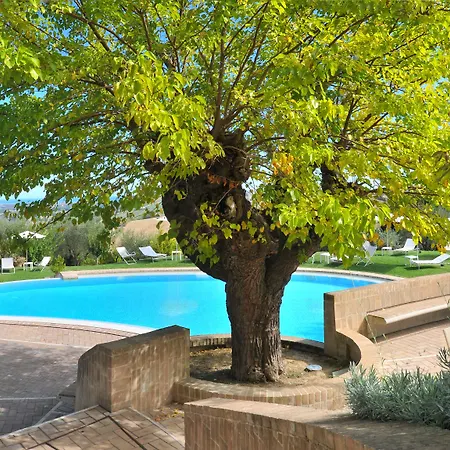 Hotel Castello Di 4*