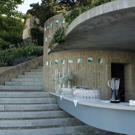 Castello Di Hotel 4*