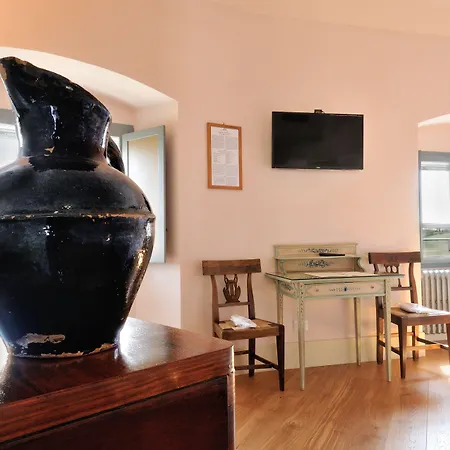 Szálloda Castello Di Monterado