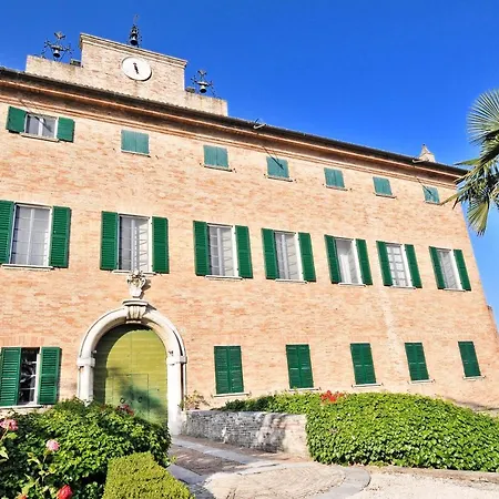 Castello Di Hotel 4*